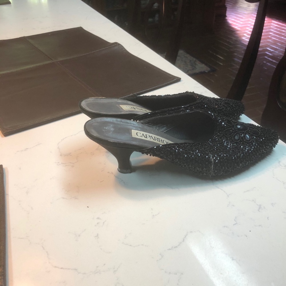 Black 1 inch heels size 7